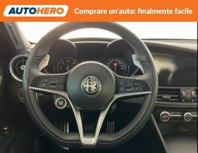 Alfa Romeo Giulia ROMEO Giulia 2.2 Turbodiesel 210 CV AT8 AWD 05/2018-photo-11