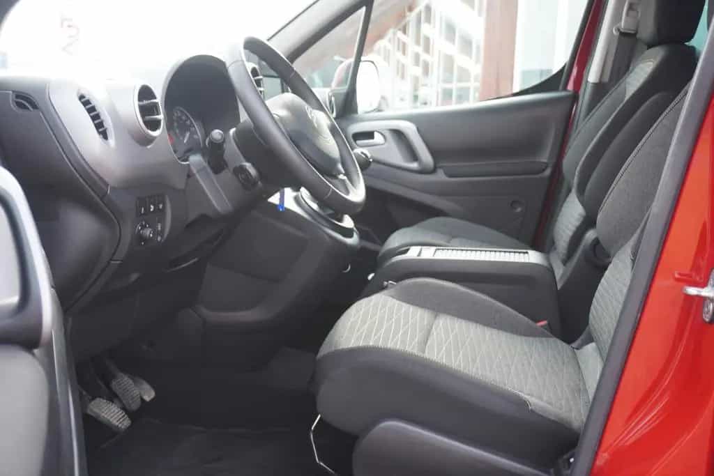 Citroën Berlingo 1.2 Navi Kamera PDC 07/2018-photo-8