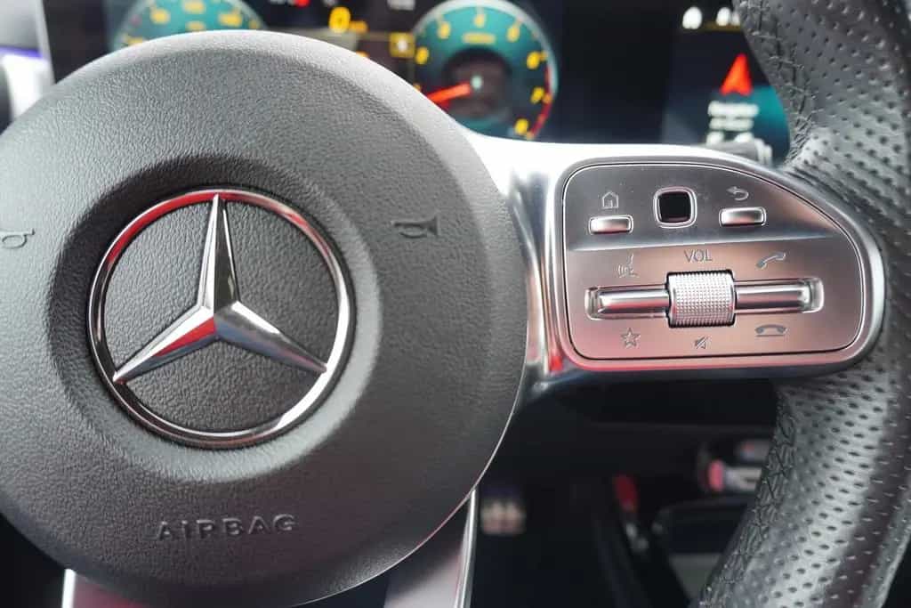 Mercedes-Benz A-Class AMG Line LED Navi Virtual Cockpit Bluetooth 05/2019-photo-14