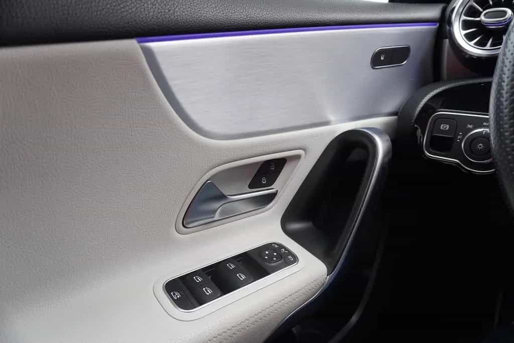 Mercedes-Benz A-Class AMG Line LED Navi Virtual Cockpit Bluetooth 05/2019-photo-18