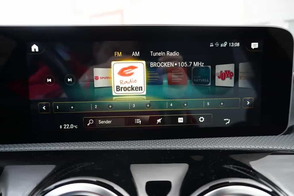Mercedes-Benz A-Class AMG Line LED Navi Virtual Cockpit Bluetooth 05/2019-photo-21