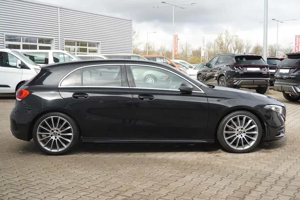 Mercedes-Benz A-Class AMG Line LED Navi Virtual Cockpit Bluetooth 05/2019-photo-4