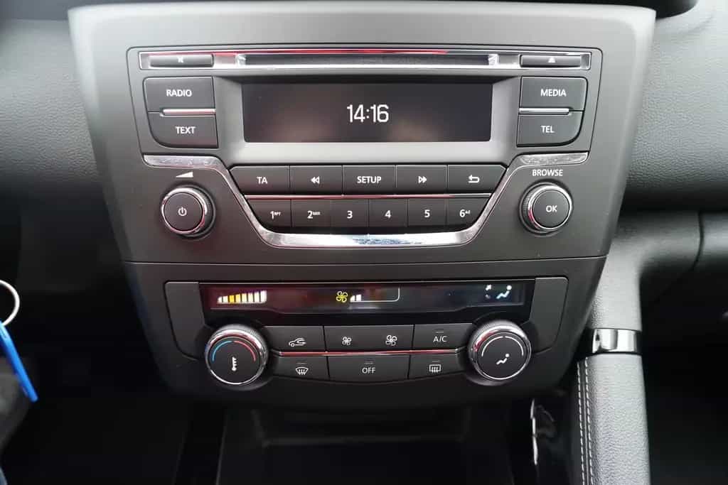 Renault Kadjar 1.2 TCE Standheizung Tempomat AHK Klima 06/2019-photo-20