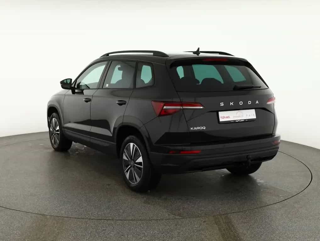 Skoda Karoq 1.5 TSI DSG LED ACC Navi Kamera AHK 01/2026-photo-2
