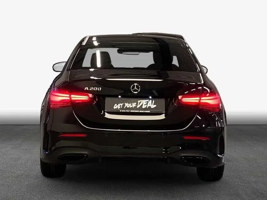 Mercedes-Benz A-Class 200 7G-DCT Lim. Special Edition 02/2026-photo-4