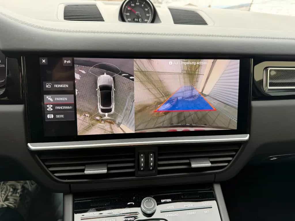 Porsche Cayenne 01/2020-photo-26