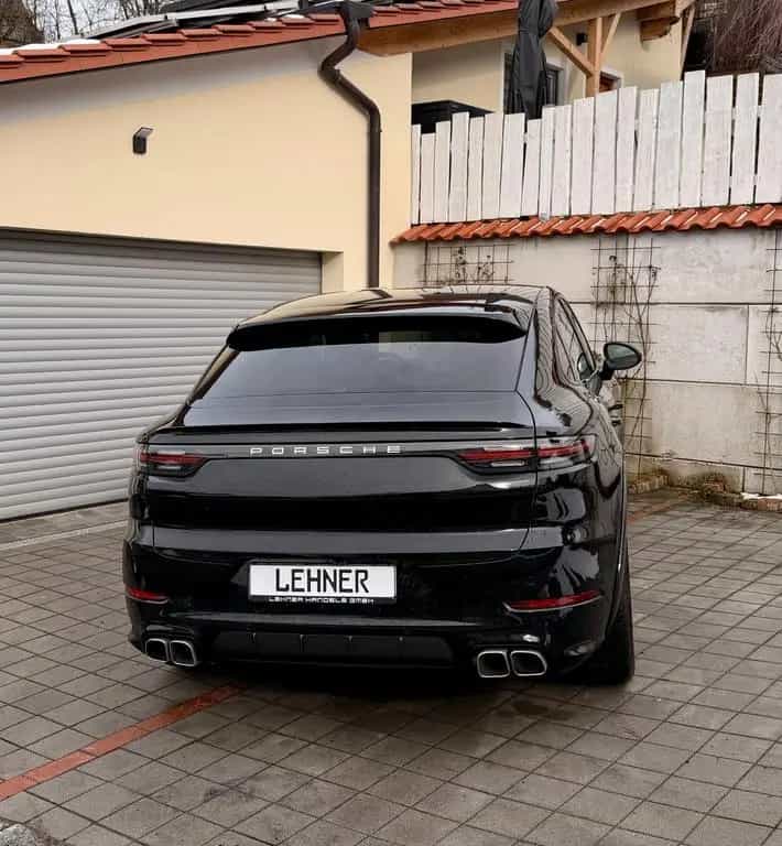 Porsche Cayenne 01/2020-photo-32
