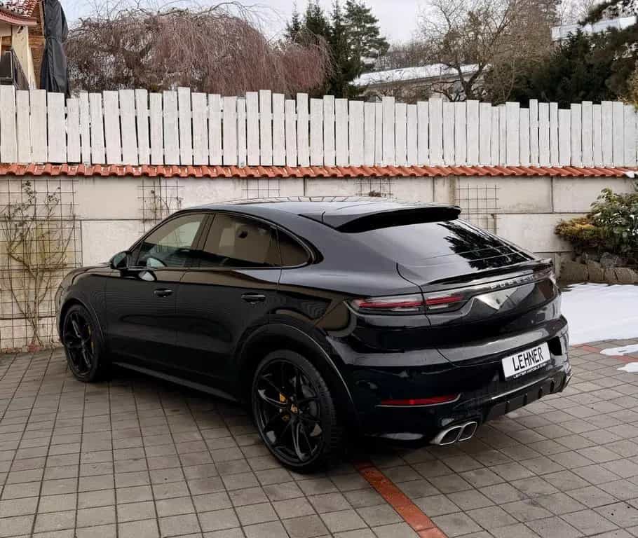 Porsche Cayenne 01/2020-photo-35