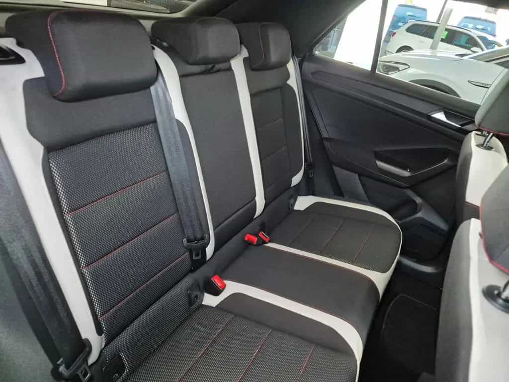 Volkswagen T-Roc Sport 1.5 TSI ACT DSG Standh. DCC AID 18" 12/2018-photo-15