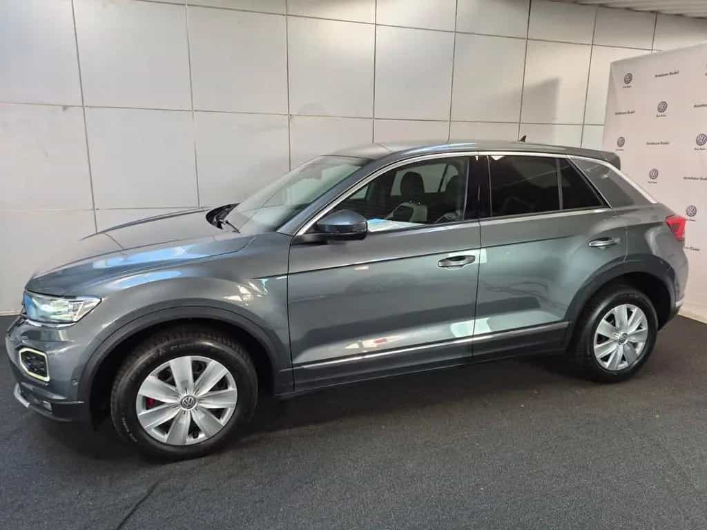 Volkswagen T-Roc Sport 1.5 TSI ACT DSG Standh. DCC AID 18" 12/2018-photo-3