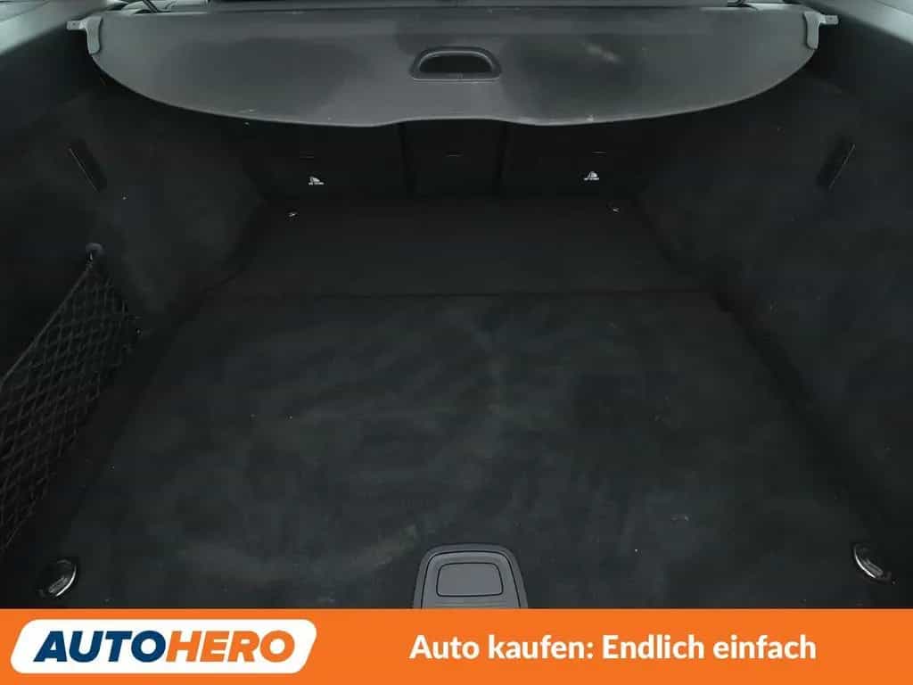 Mercedes-Benz C-Class 180 T Avantgarde Aut.*LED*NAVI*TEMPO*CAM*PDC* 10/2019-photo-17