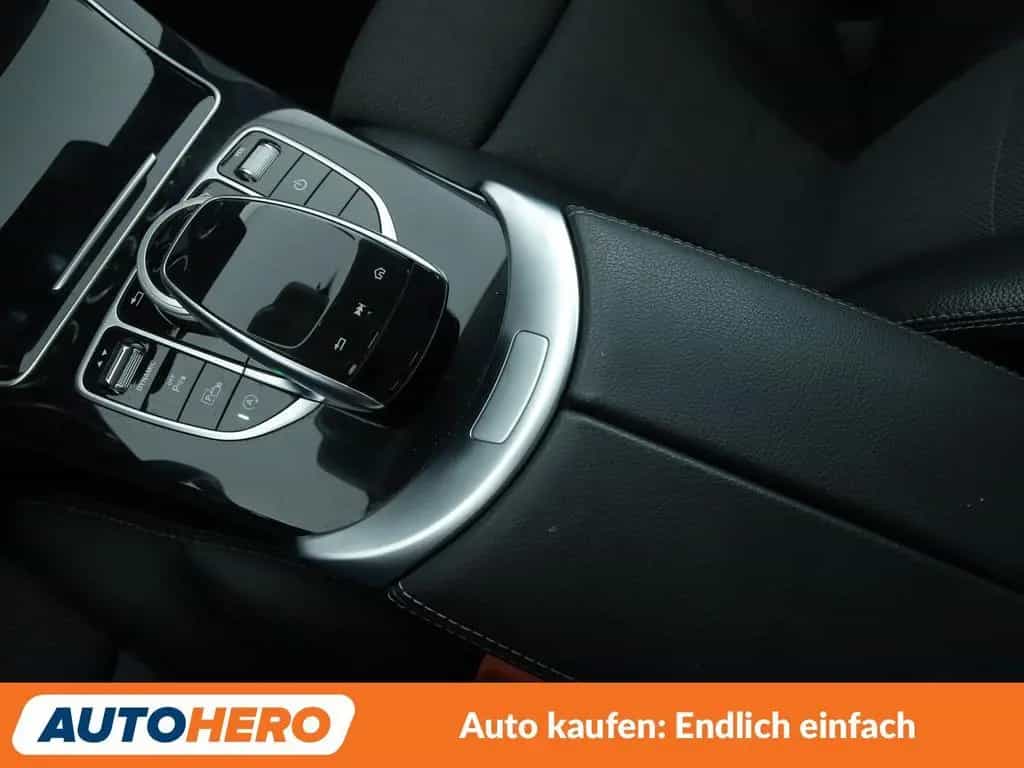 Mercedes-Benz C-Class 180 T Avantgarde Aut.*LED*NAVI*TEMPO*CAM*PDC* 10/2019-photo-23