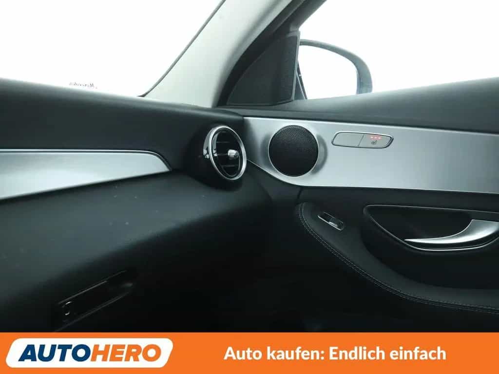 Mercedes-Benz C-Class 180 T Avantgarde Aut.*LED*NAVI*TEMPO*CAM*PDC* 10/2019-photo-27