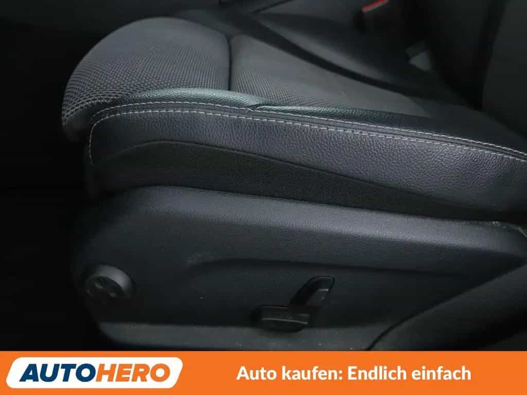 Mercedes-Benz C-Class 180 T Avantgarde Aut.*LED*NAVI*TEMPO*CAM*PDC* 10/2019-photo-29