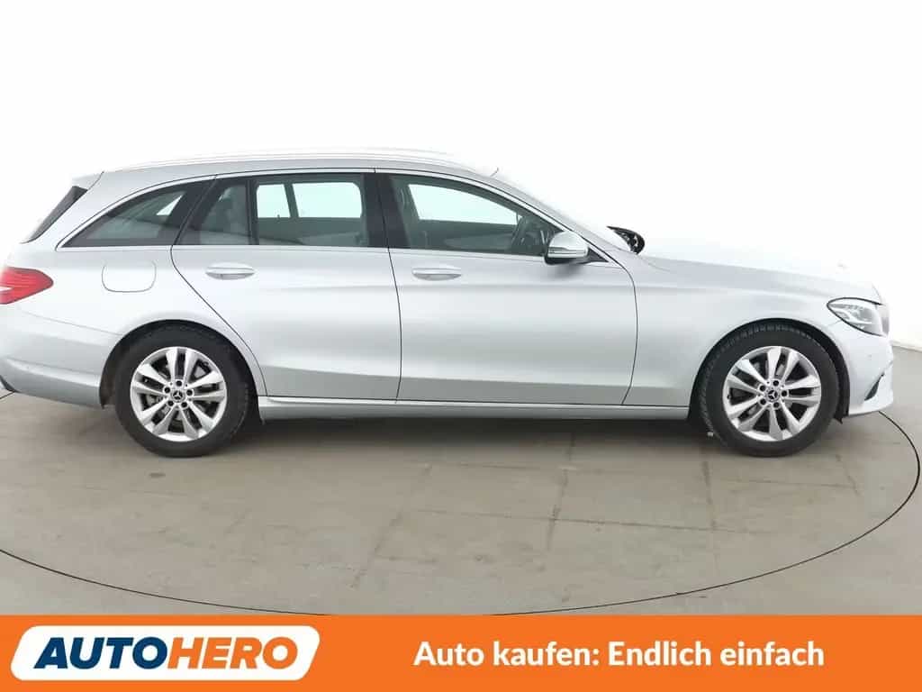 Mercedes-Benz C-Class 180 T Avantgarde Aut.*LED*NAVI*TEMPO*CAM*PDC* 10/2019-photo-6