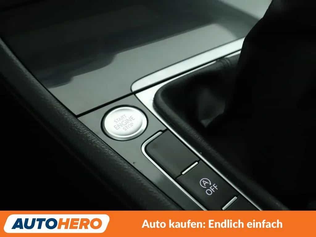 Volkswagen Golf VII 1.0 TSI Comfortline BM*NAVI*ACC*PDC* 06/2017-photo-24