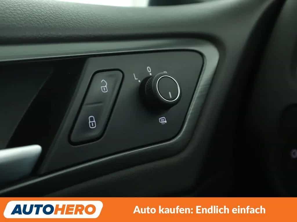 Volkswagen Golf VII 1.0 TSI Comfortline BM*NAVI*ACC*PDC* 06/2017-photo-30