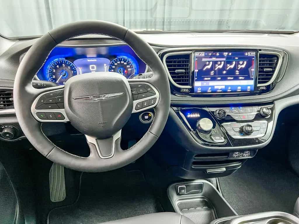 Chrysler Pacifica Select 2026, 360°,Schiebedach, 20 Zoll null-photo-14