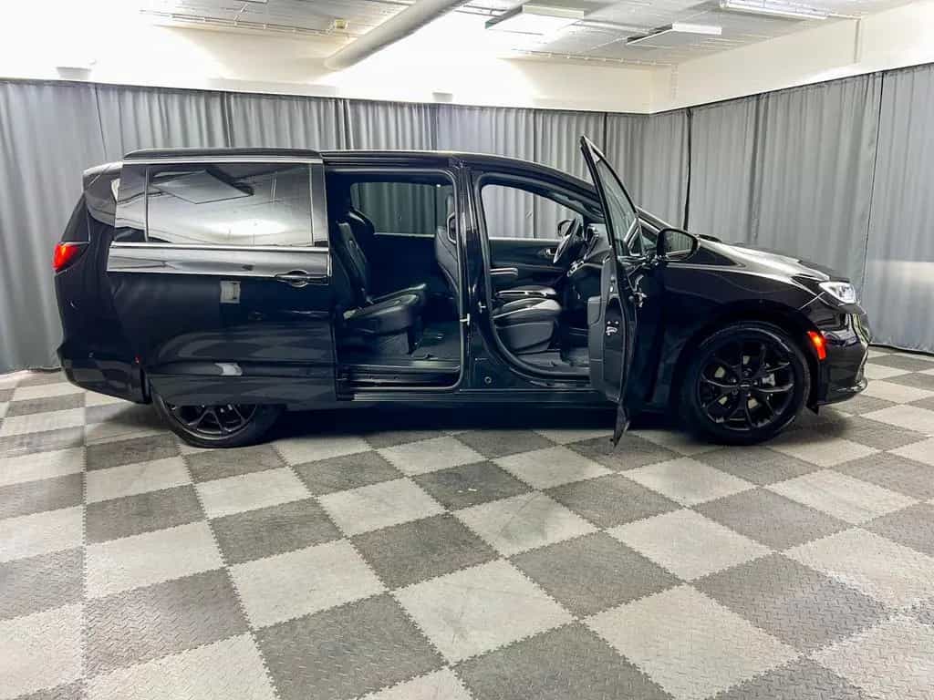 Chrysler Pacifica Select 2026,Leder,7-Sitzer,360°-Kamera null-photo-1