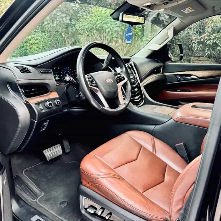 Cadillac Escalade ESV*CLEAN CARFAX*HEAD UP*DVD*7 SITZER*GARANTIE 11/2020-photo-24