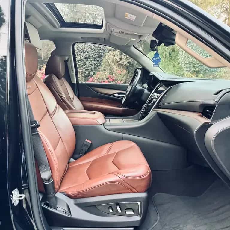 Cadillac Escalade ESV*CLEAN CARFAX*HEAD UP*DVD*7 SITZER*GARANTIE 11/2020-photo-36