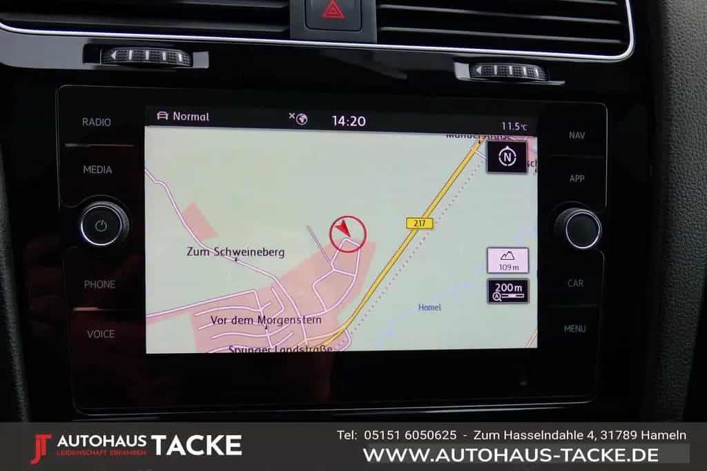 Volkswagen Golf VII GTI Performance, Panorama,LED,8 fach,ti 01/2019-photo-13
