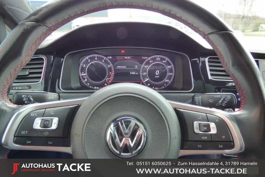 Volkswagen Golf VII GTI Performance, Panorama,LED,8 fach,ti 01/2019-photo-15