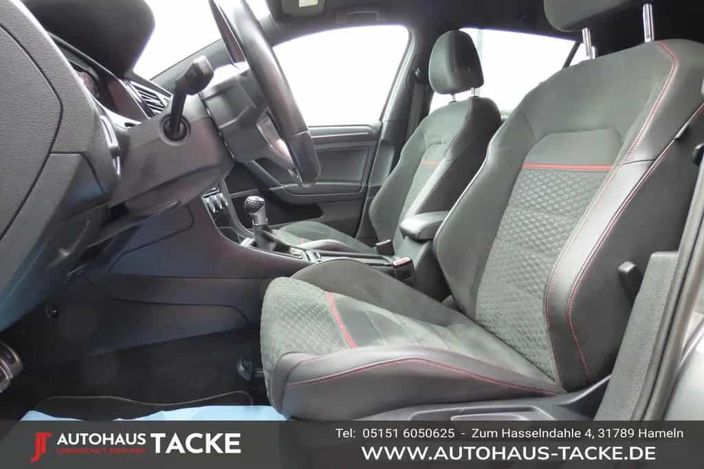 Volkswagen Golf VII GTI Performance, Panorama,LED,8 fach,ti 01/2019-photo-6