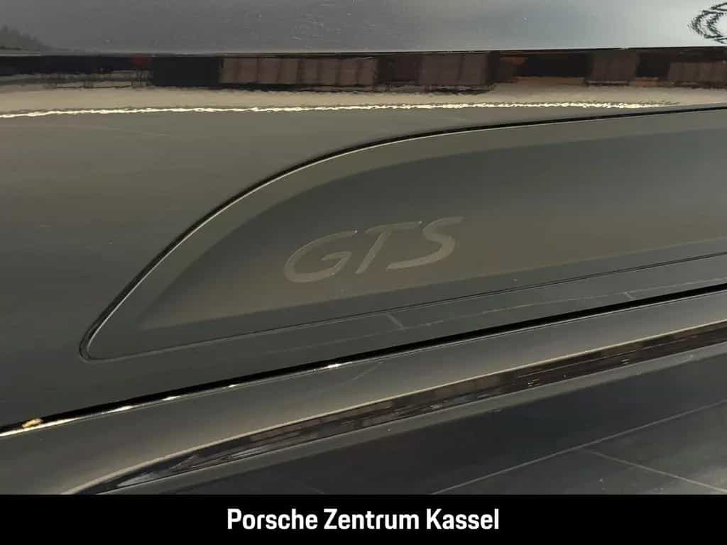 Porsche Macan GTS Standheizung Rückfahrkamera Sportabgas 03/2021-photo-11