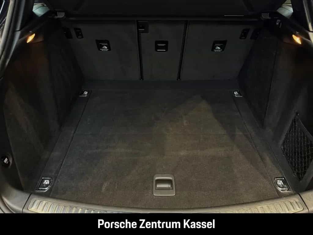Porsche Macan GTS Standheizung Rückfahrkamera Sportabgas 03/2021-photo-32