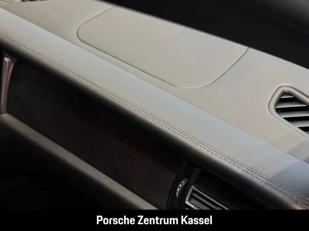 Porsche Macan GTS Standheizung Rückfahrkamera Sportabgas 03/2021-photo-34