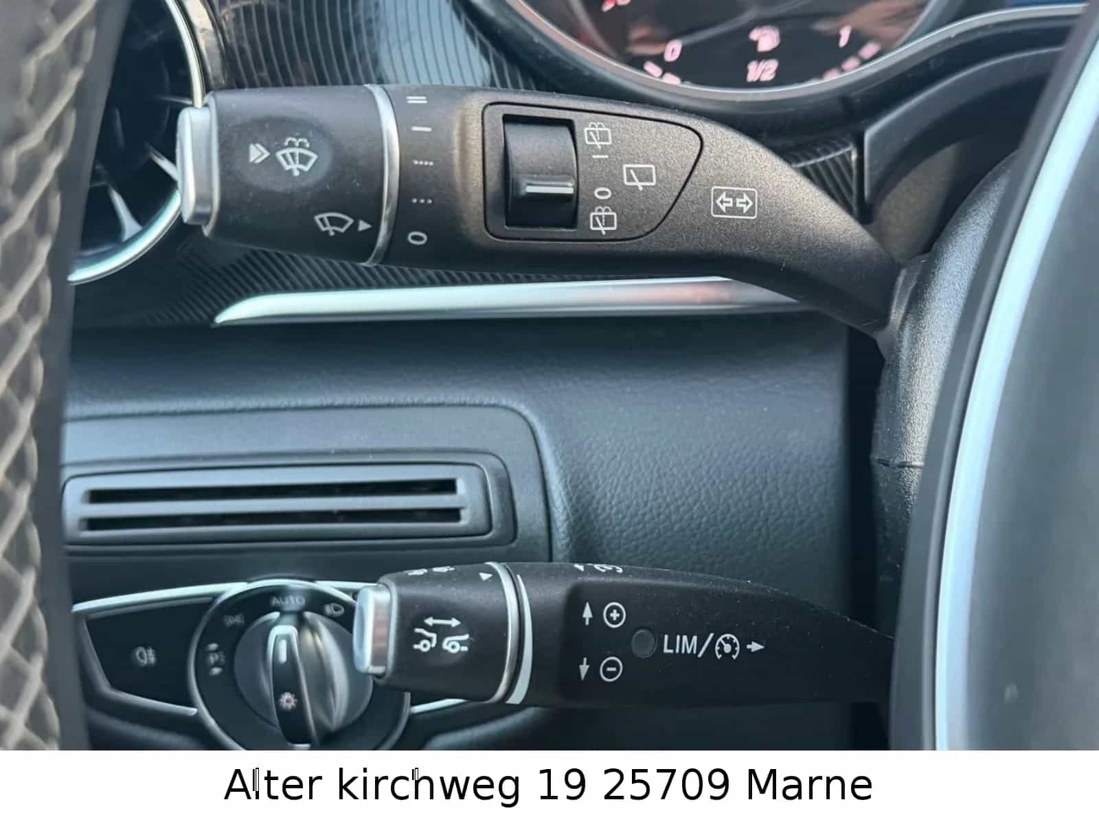 Mercedes-Benz V-Class 220 08/2021-photo-18