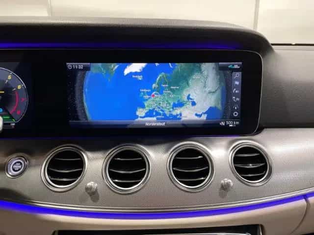 Mercedes-Benz E-Class 200 T Automatik Leder LED ACC Navi Widescreen 07/2020-photo-11