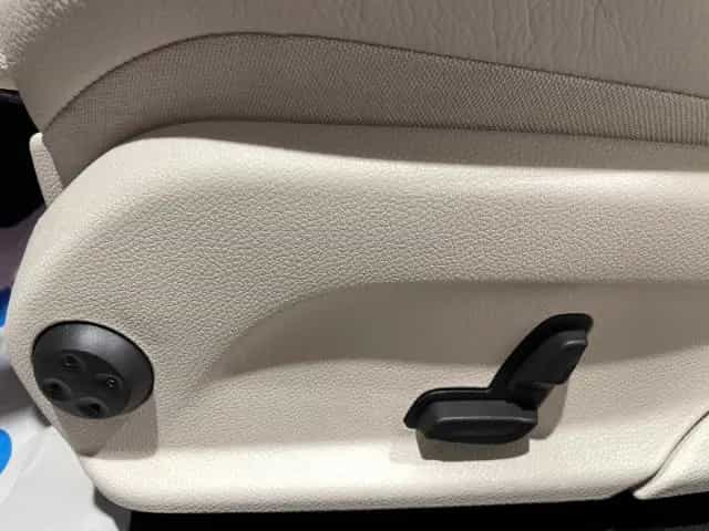 Mercedes-Benz E-Class 200 T Automatik Leder LED ACC Navi Widescreen 07/2020-photo-4
