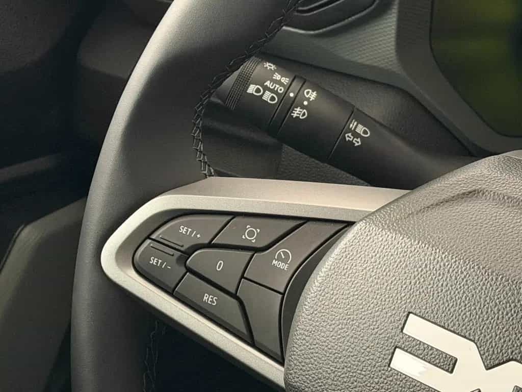 Dacia Duster HYBRID Extreme Winter-Paket 12/2025-photo-16