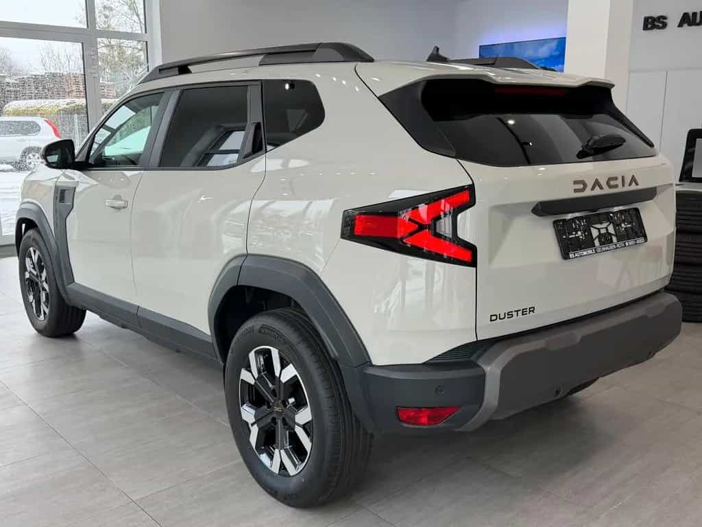 Dacia Duster HYBRID Extreme Winter-Paket 12/2025-photo-3