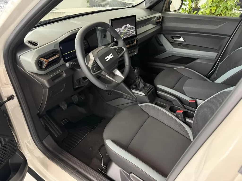 Dacia Duster HYBRID Extreme Winter-Paket 12/2025-photo-7