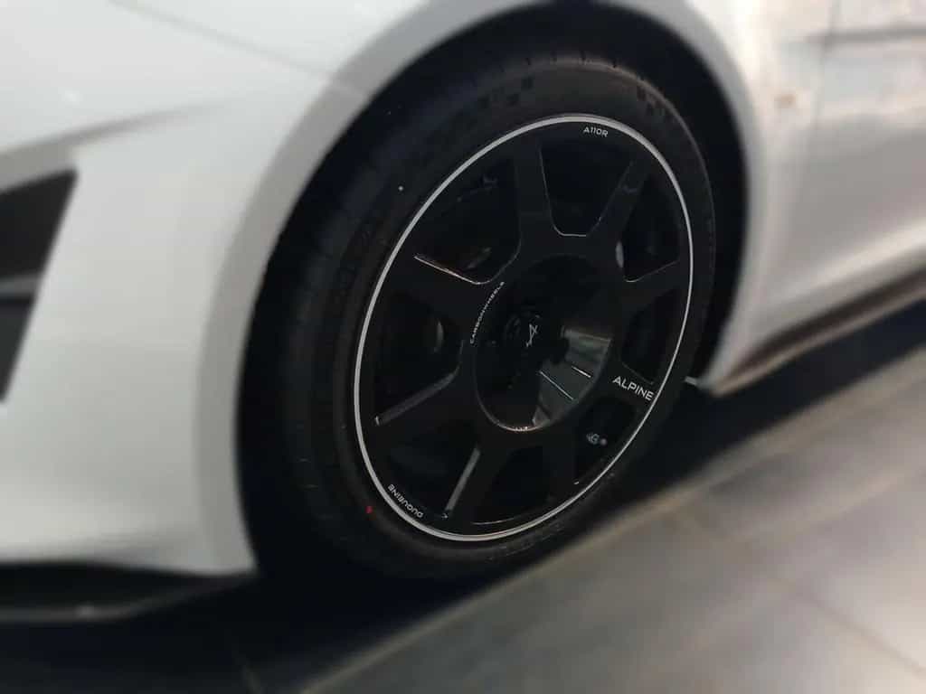 Alpine A110 R 70 Blanc ++ SONDERMODELL ++ AKRAPOVIC null-photo-4