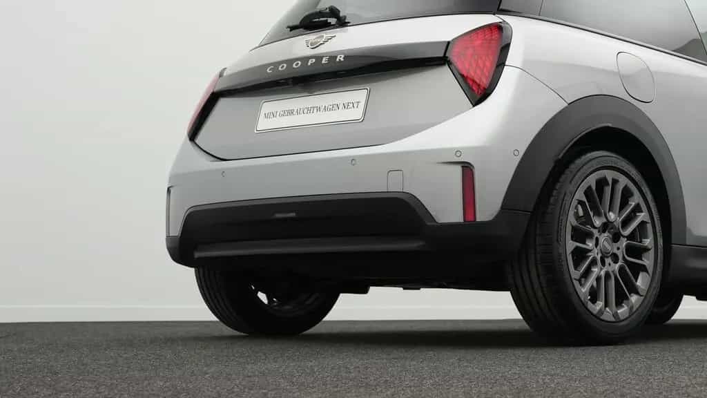 MINI Cooper C 12/2024-photo-23