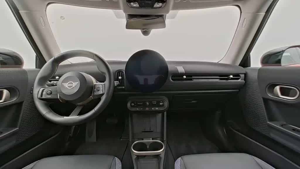 MINI Cooper C 01/2025-photo-11