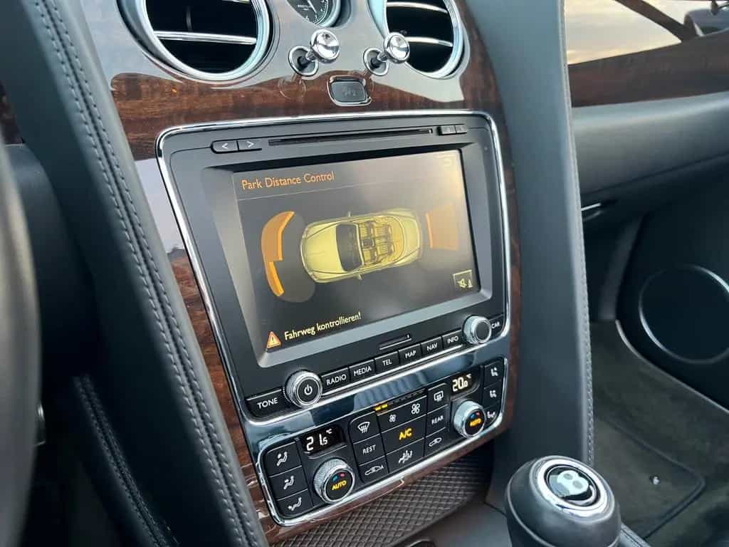 Bentley Continental GTC V8 01/2017-photo-22