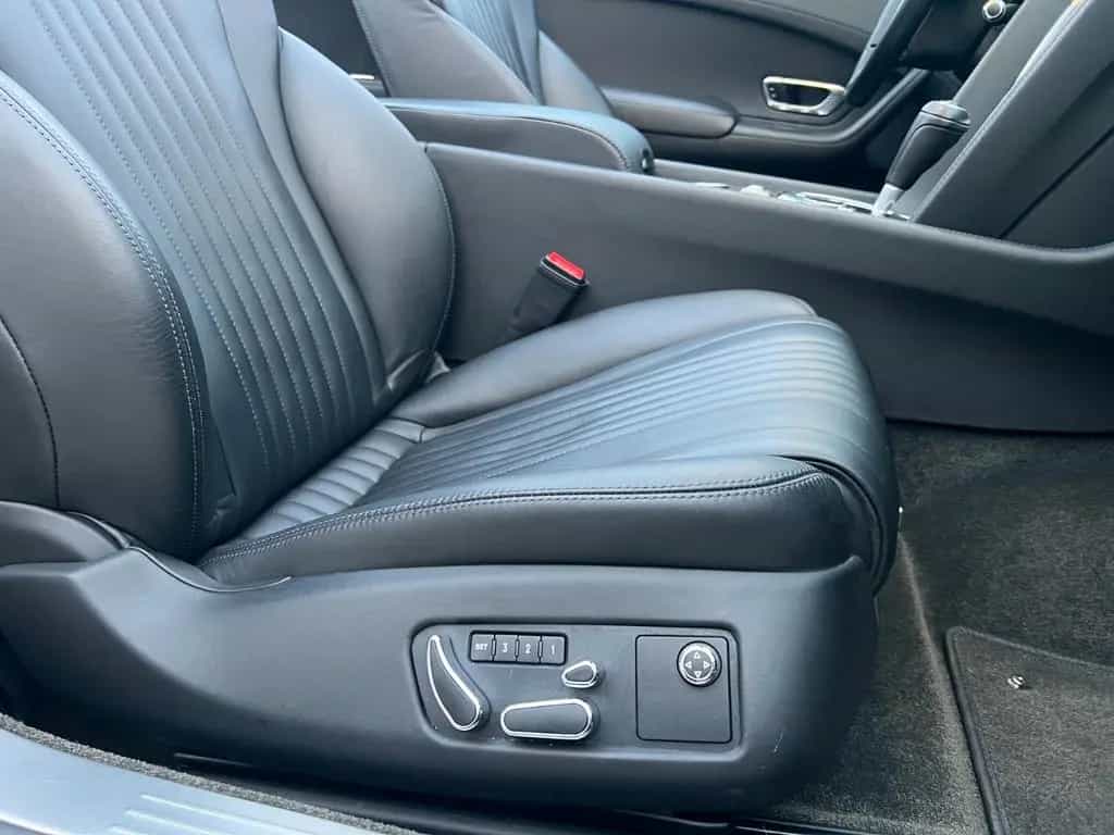 Bentley Continental GTC V8 01/2017-photo-36