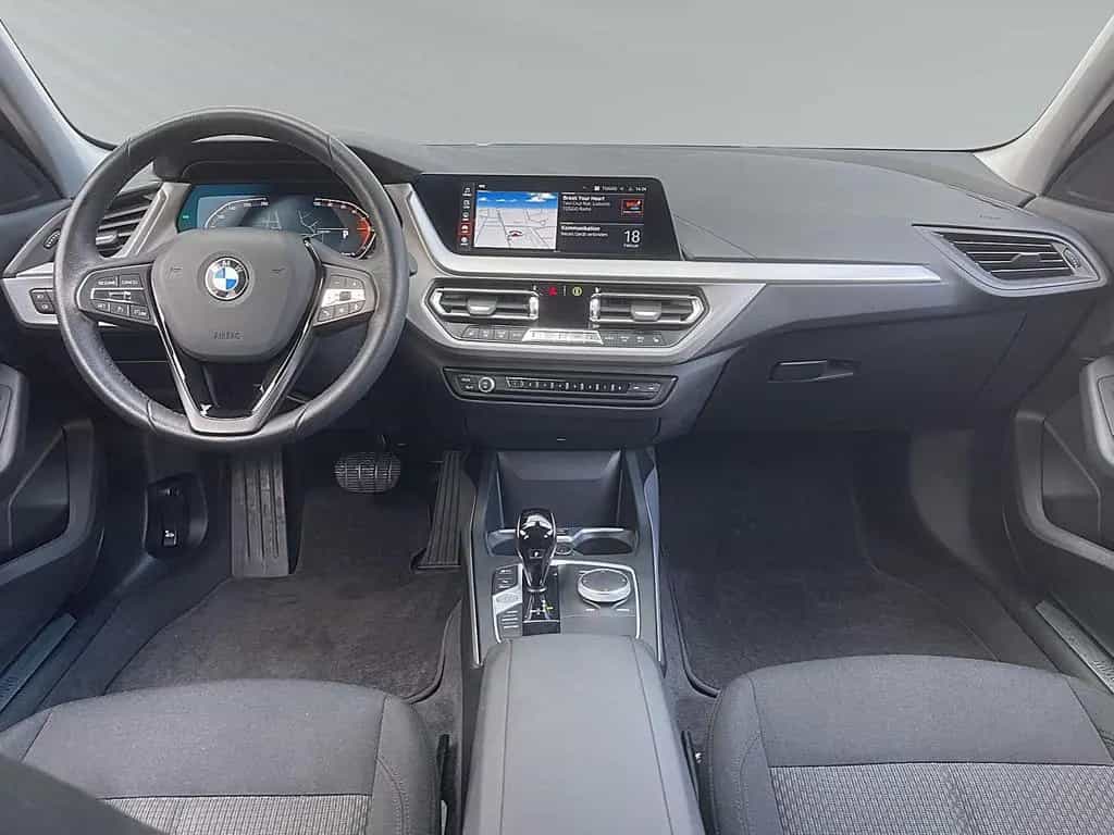 BMW 118 i AUT Advantage LED NAVI LiveCockpit KAMERA 10/2021-photo-12