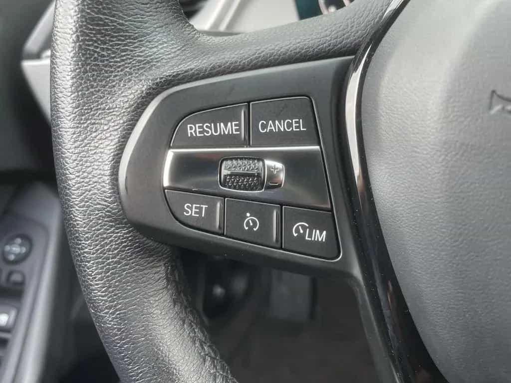 BMW 118 i AUT Advantage LED NAVI LiveCockpit KAMERA 10/2021-photo-20