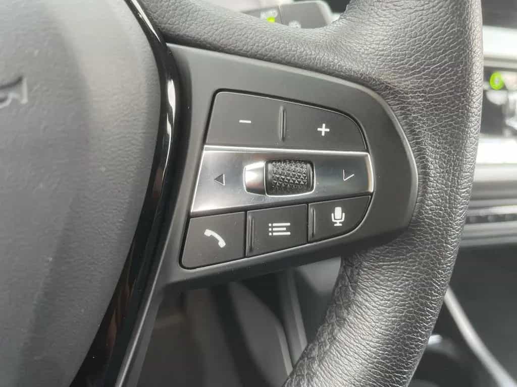 BMW 118 i AUT Advantage LED NAVI LiveCockpit KAMERA 10/2021-photo-21