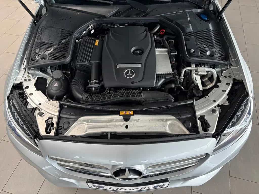 Mercedes-Benz C-Class 180 CGI T-Modell Avantgarde/LED/NAVI/TOTW/TEMP 10/2017-photo-26