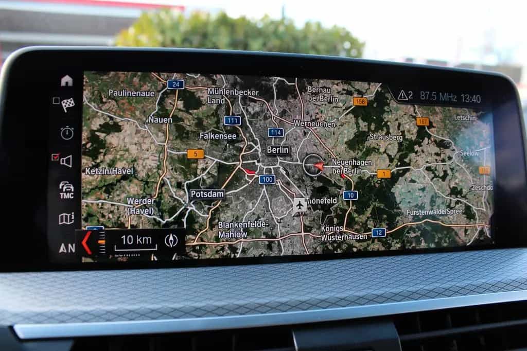 BMW X3 xDr. 20 dA M Sport LED HuD AHK Hifi Navi 19" 04/2019-photo-13