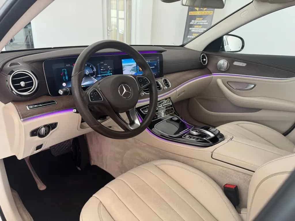 Mercedes-Benz E-Class 220d Limousine/2.HND/SCKHFT/MULTIB/WIDESCR/EU6 09/2016-photo-17