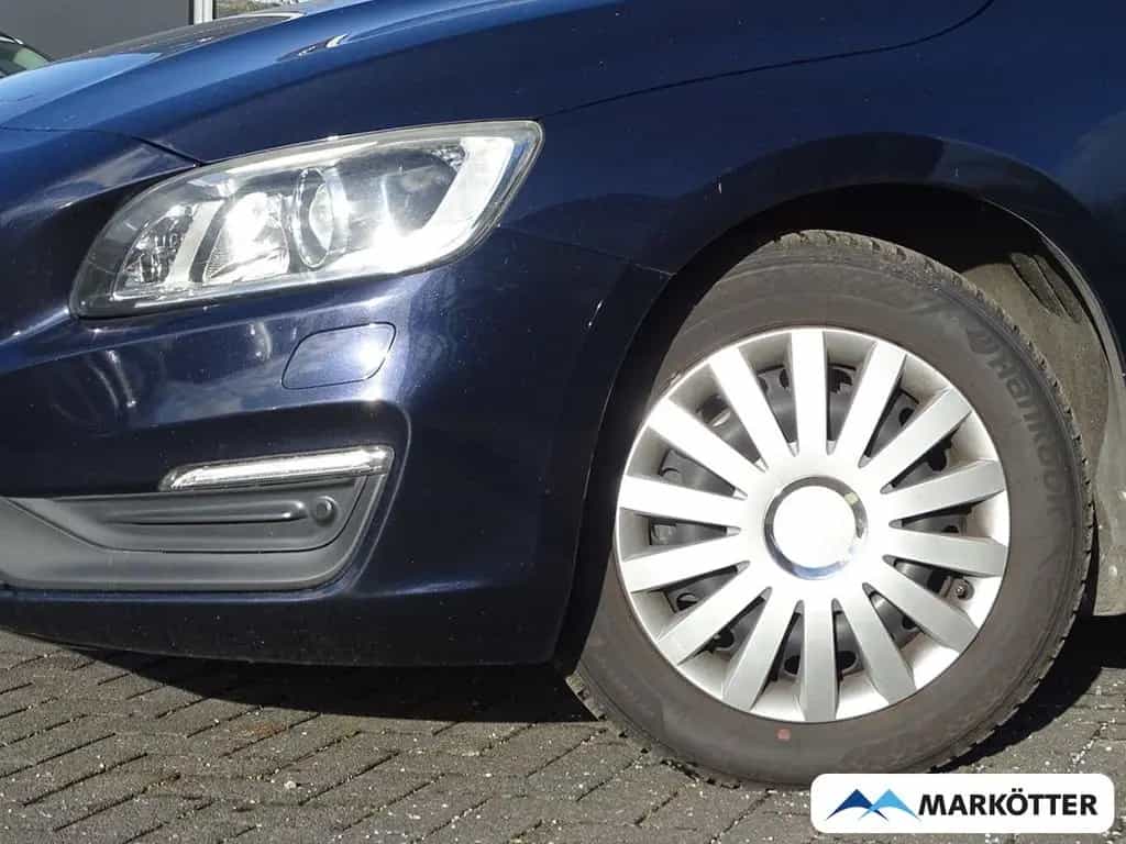 Volvo V60 Kombi Linje Business TEMPOMAT/NAVI/PDC 03/2016-photo-0