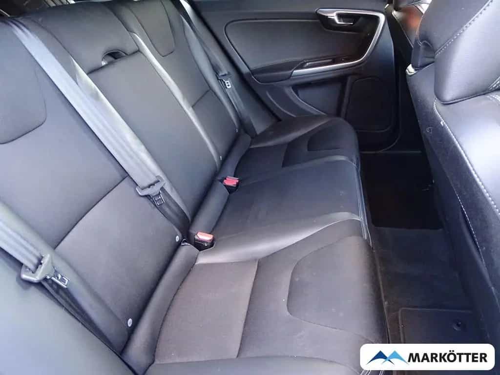 Volvo V60 Kombi Linje Business TEMPOMAT/NAVI/PDC 03/2016-photo-19